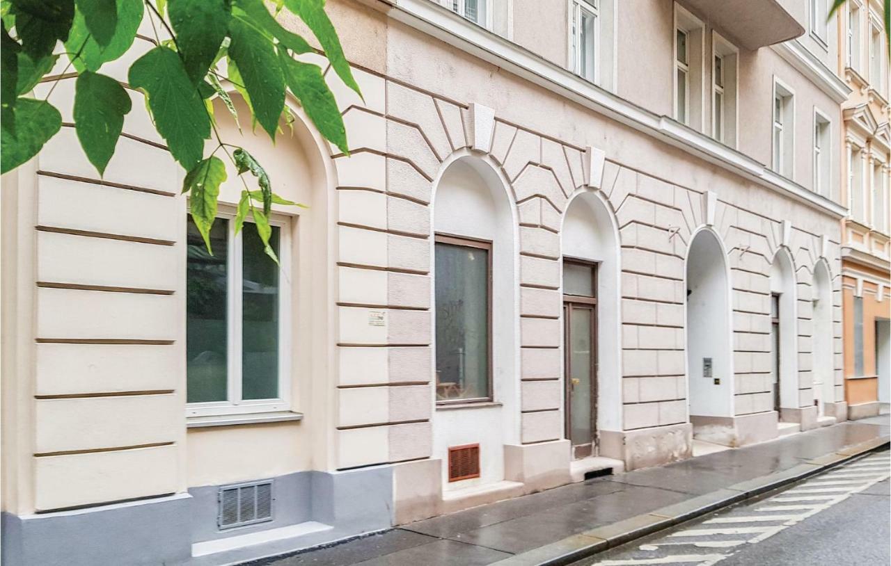 One-Bedroom Apartment In Wien Extérieur photo